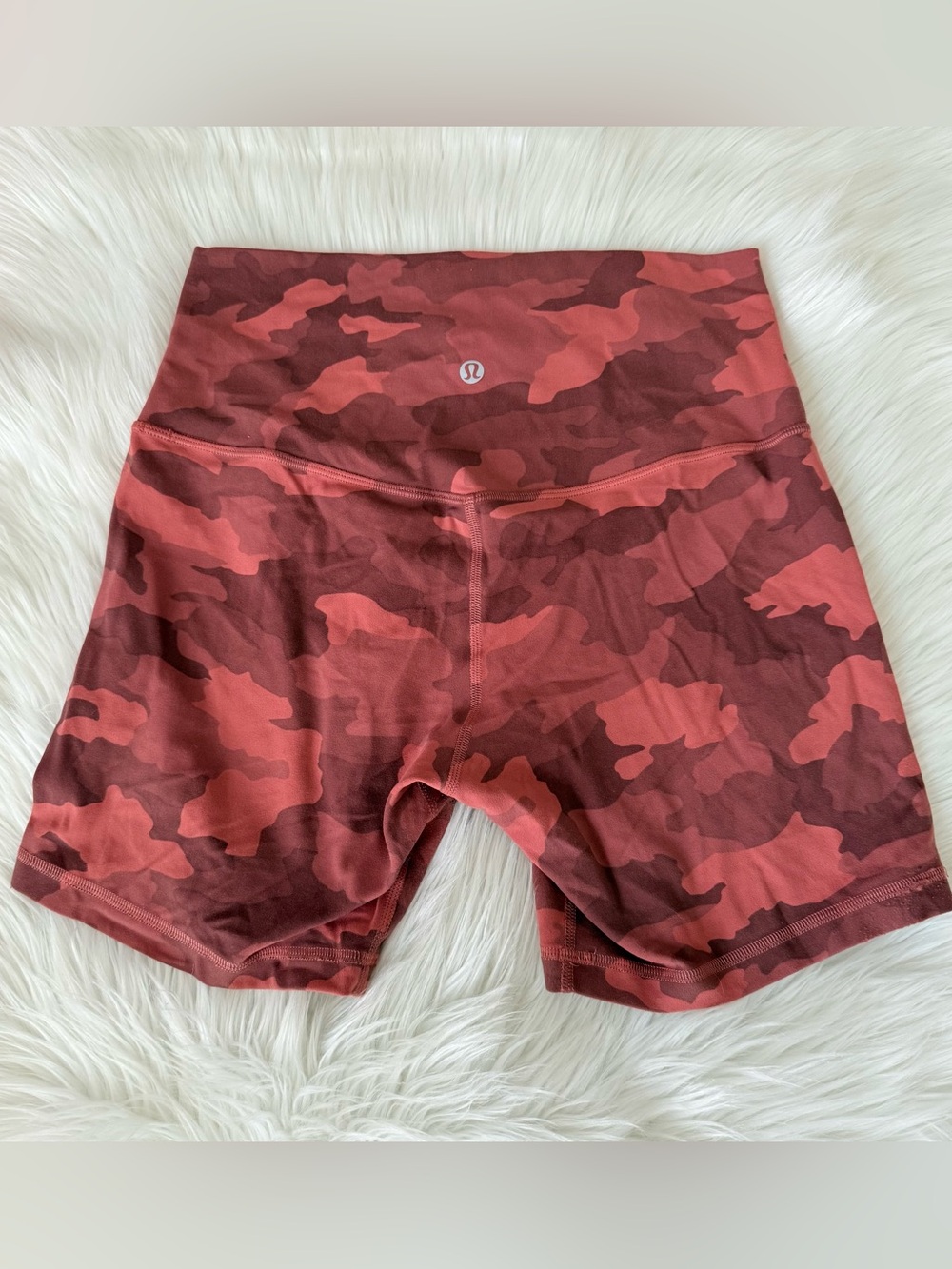 Lululemon High Rise Align 6” Shorts Heritage 365 Camo Brier Rose Multi Size 8 - Picture 3 of 5